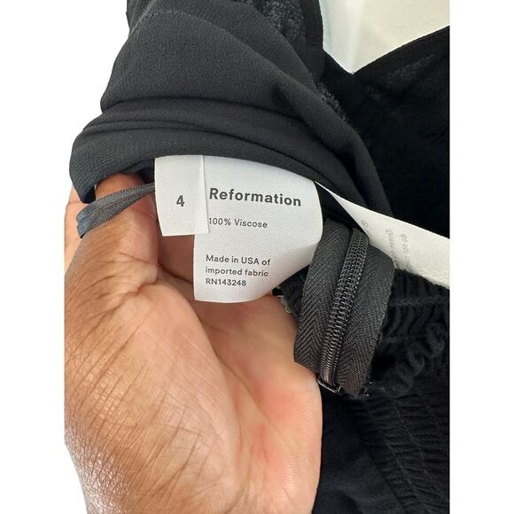 Reformation Black V-Neck Fresca Night Out Wide Straight Leg Jumpsuit Size 4 - Picture 3 of 13